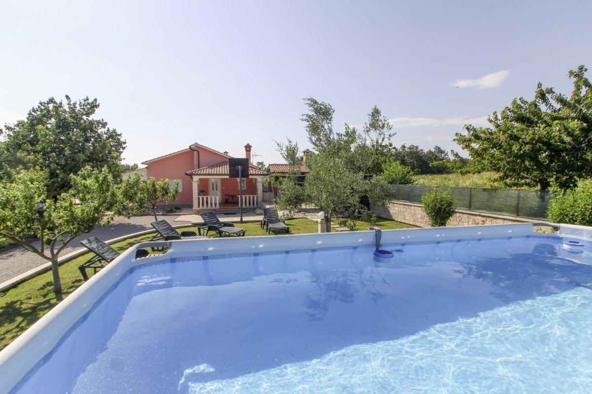 Linda In Lovrinici Villa พาซิน ภายนอก รูปภาพ